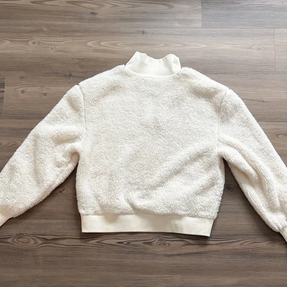 UGG Cream Fleece Jacket - Picture 3 of 3